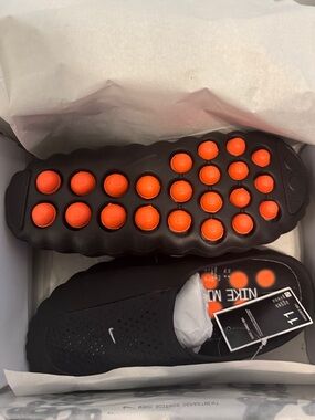 Nike Mind 001 Slides Men’s Black Slip-On Foam Black Orange Outsole Accents